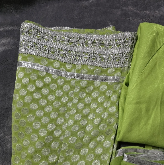 Suit with Pajami - Picture 2 of 6